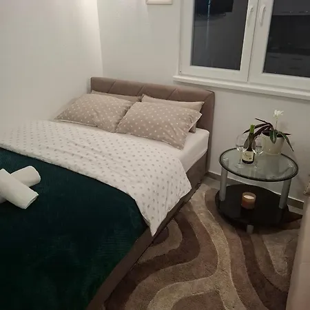 Apartman Zamak Trn